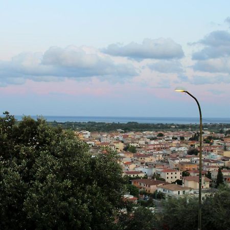 Casa Bel Panorama Lägenhet Orosei Exteriör bild