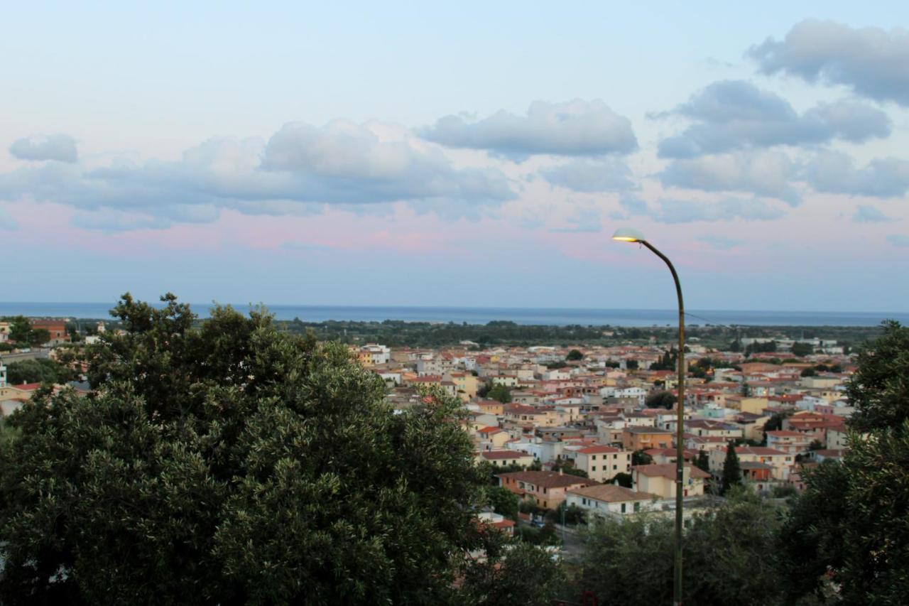 Casa Bel Panorama Lägenhet Orosei Exteriör bild